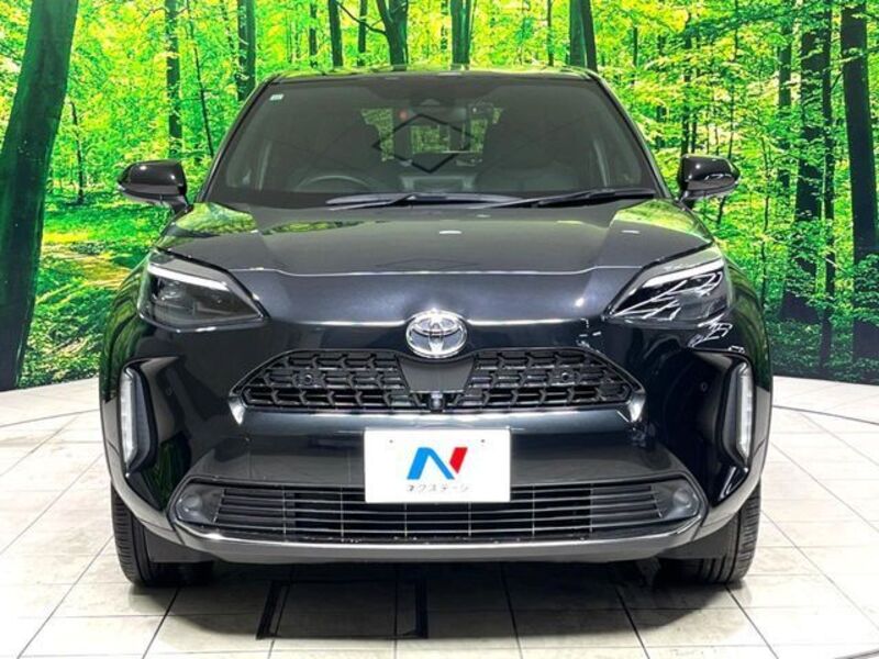YARIS CROSS