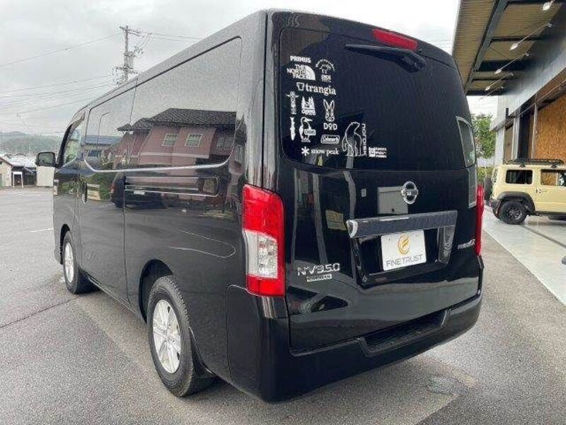 NV350 CARAVAN