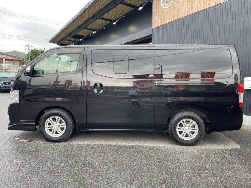 NV350 CARAVAN