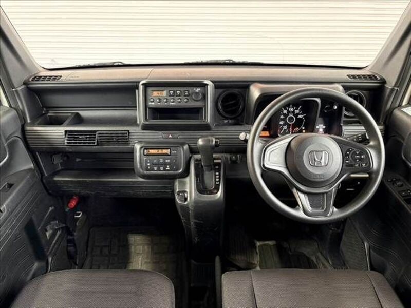 N-VAN
