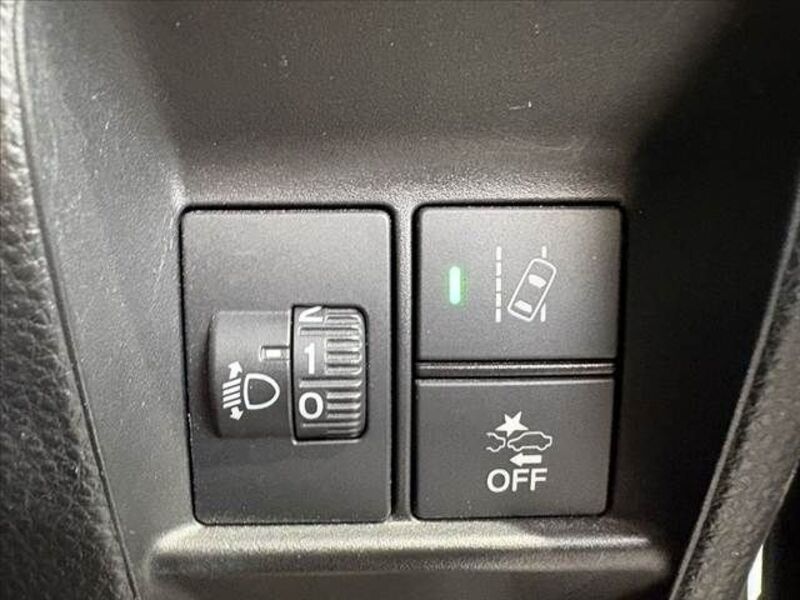 N-VAN