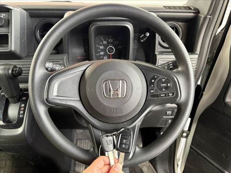 N-VAN