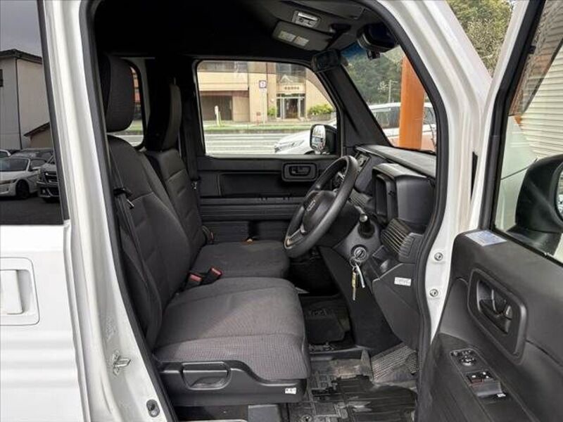 N-VAN