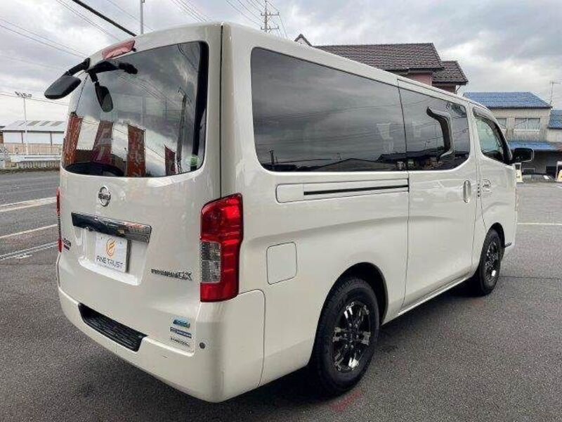 NV350 CARAVAN