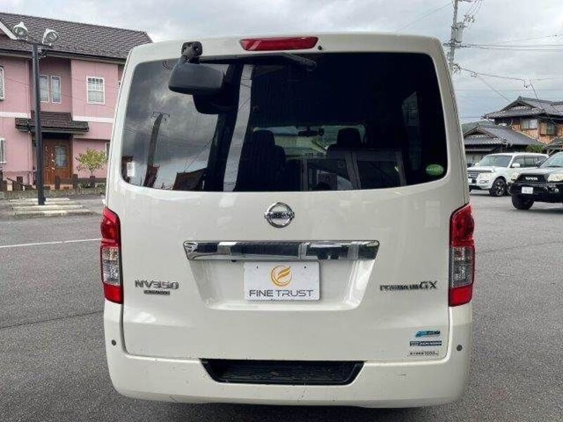 NV350 CARAVAN