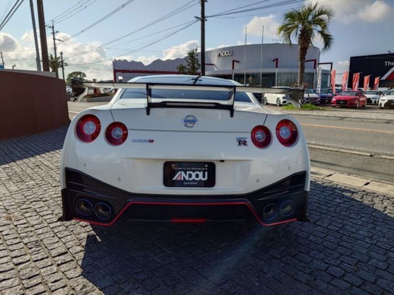 GT-R