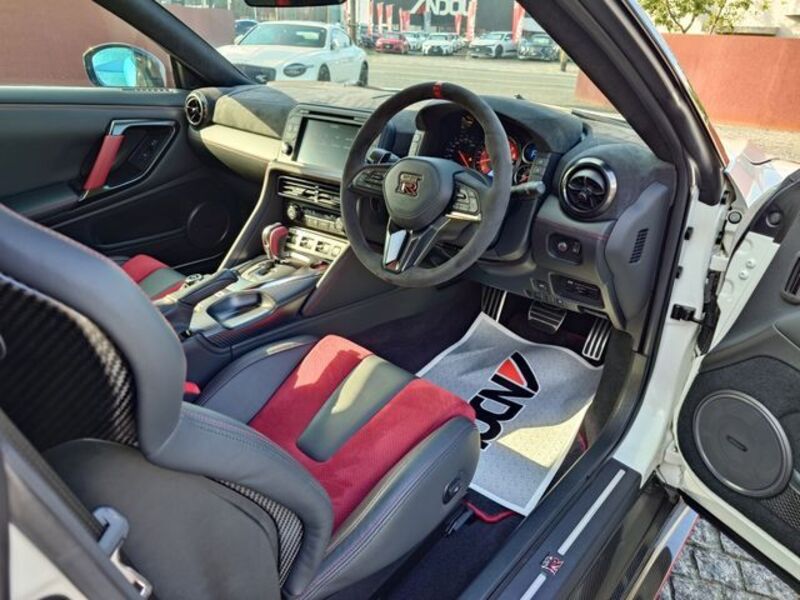 GT-R
