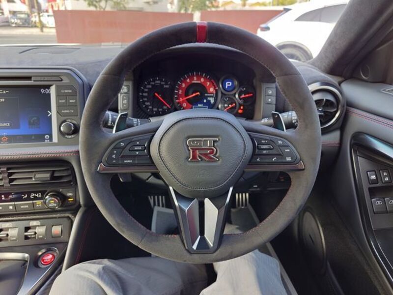 GT-R