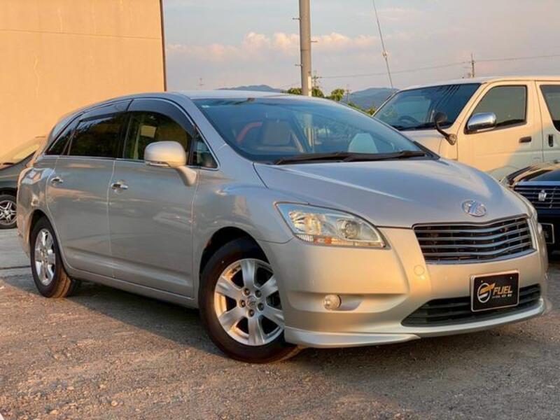 TOYOTA MARK X ZIO