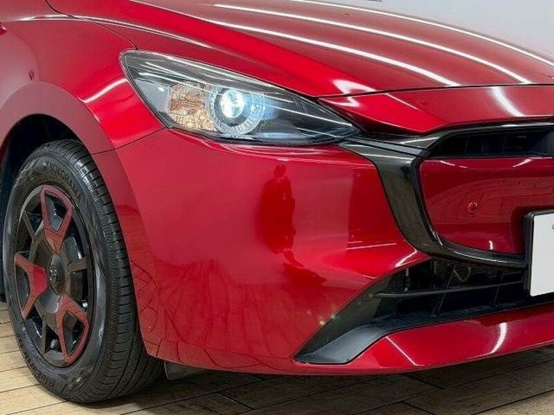 MAZDA2