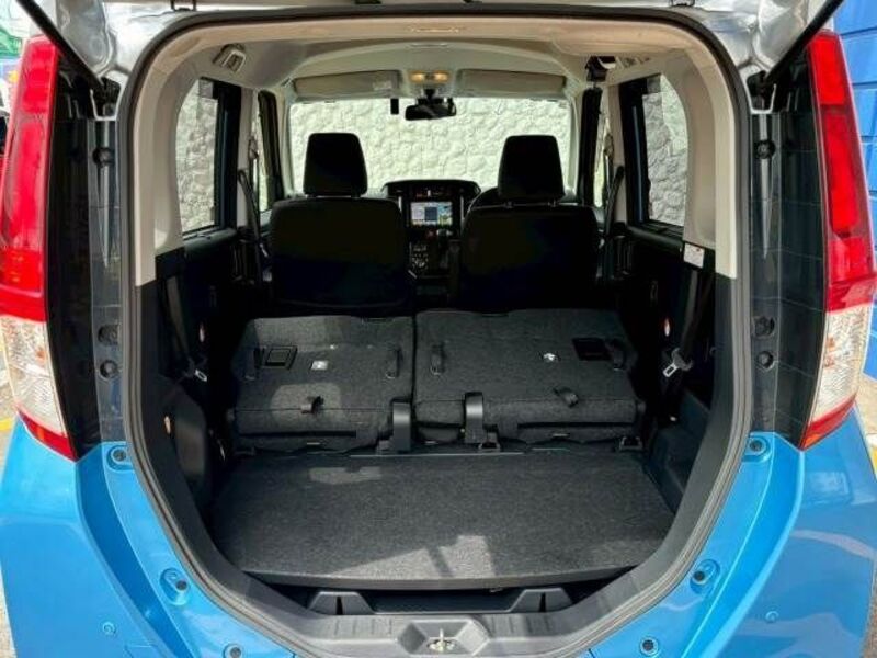 ROOMY