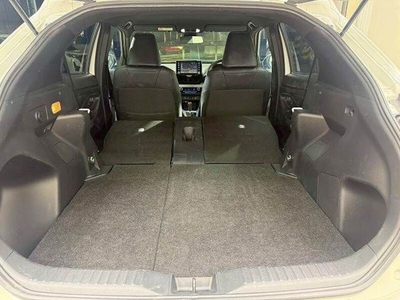 YARIS CROSS