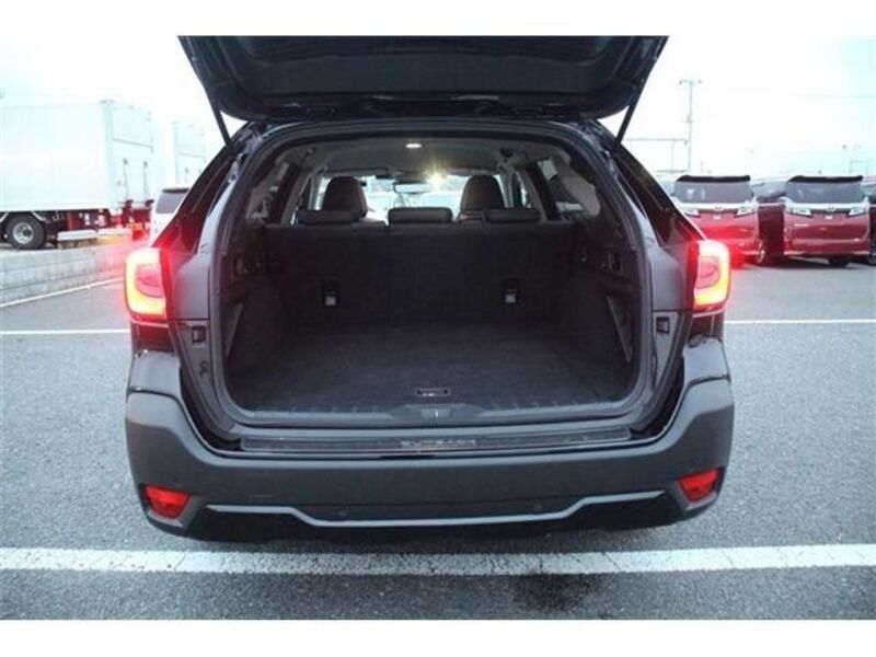 LEGACY OUTBACK