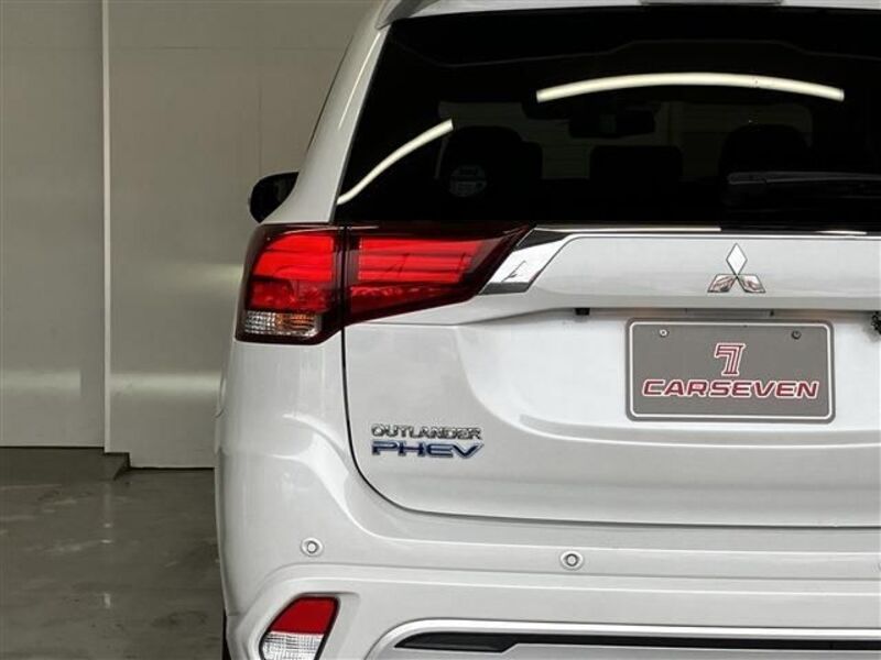 OUTLANDER PHEV