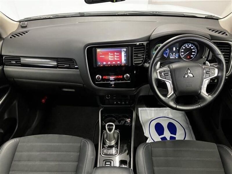 OUTLANDER PHEV