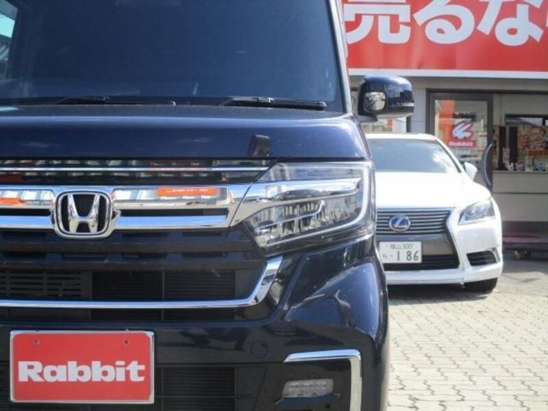 N BOX CUSTOM
