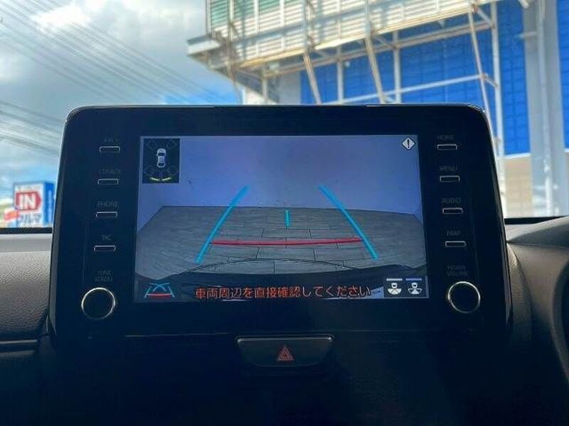 YARIS CROSS