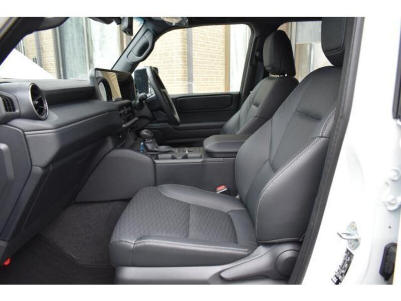 LAND CRUISER 250