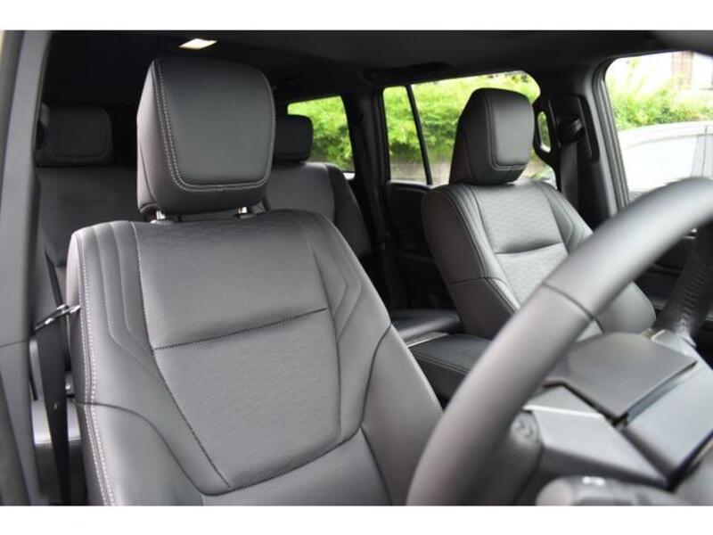 LAND CRUISER 250