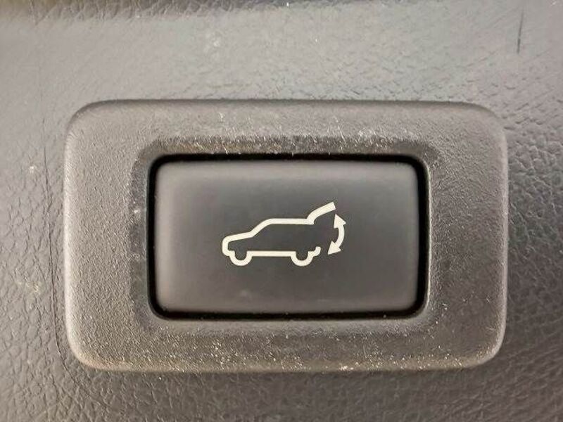 LEGACY OUTBACK