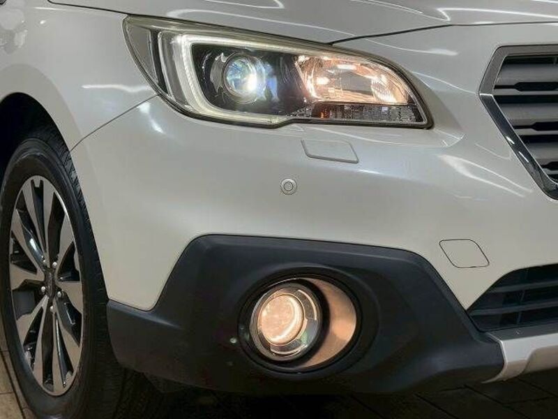 LEGACY OUTBACK