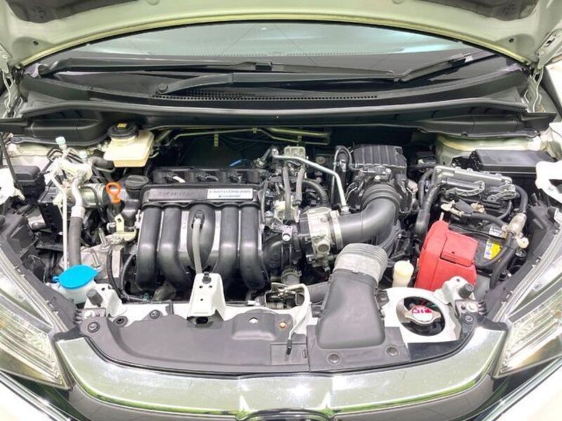 FIT HYBRID