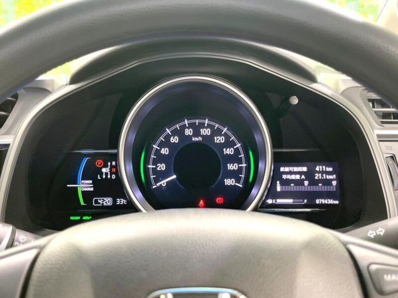 FIT HYBRID