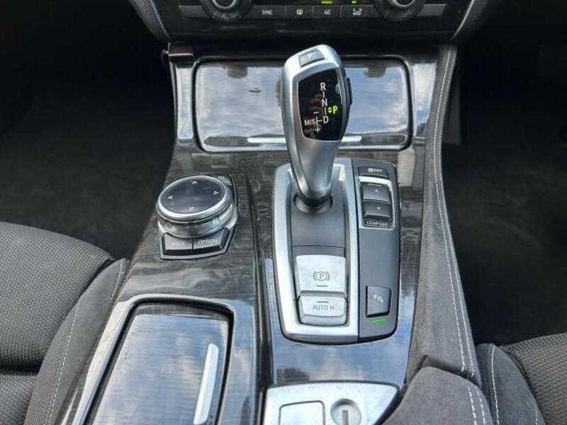 5 SERIES
