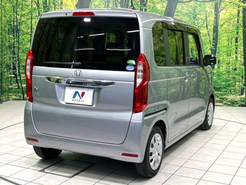 N BOX