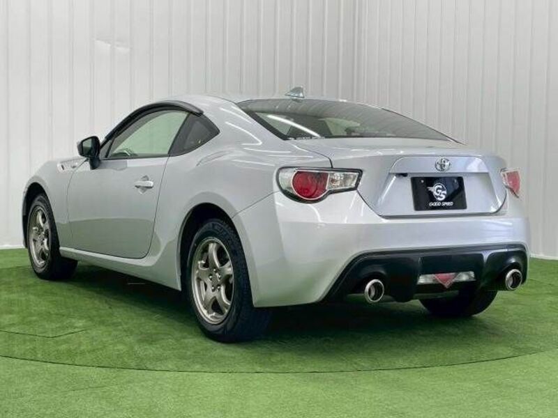 86