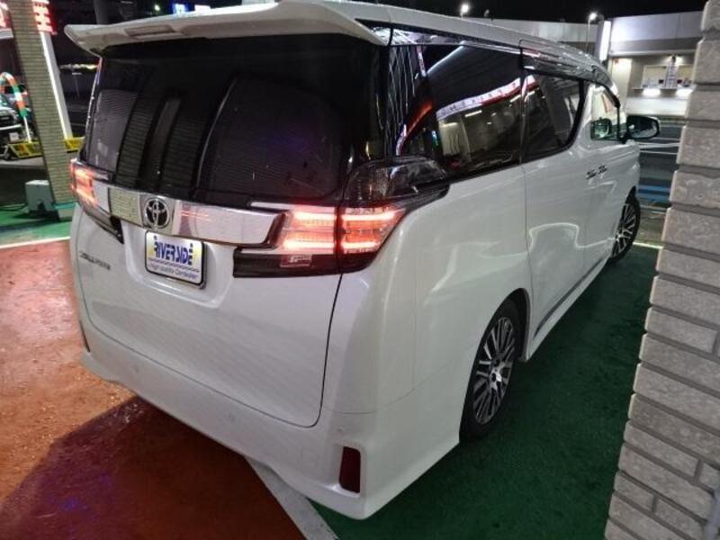 VELLFIRE