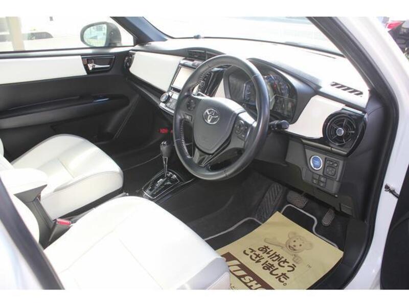 COROLLA FIELDER