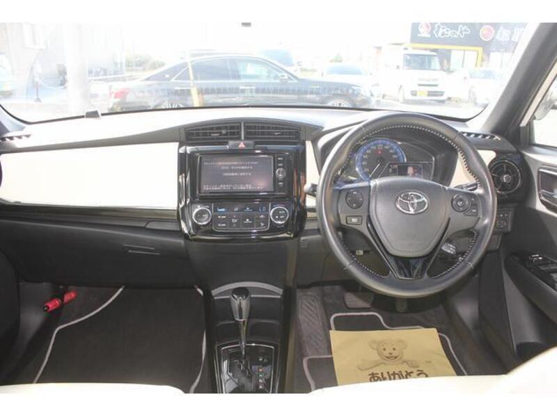 COROLLA FIELDER
