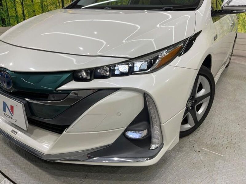 PRIUS PHV