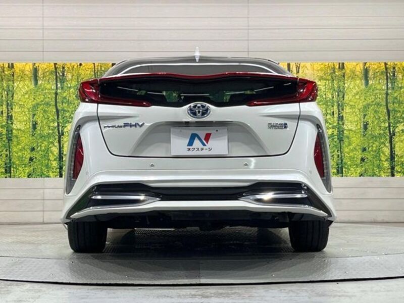 PRIUS PHV
