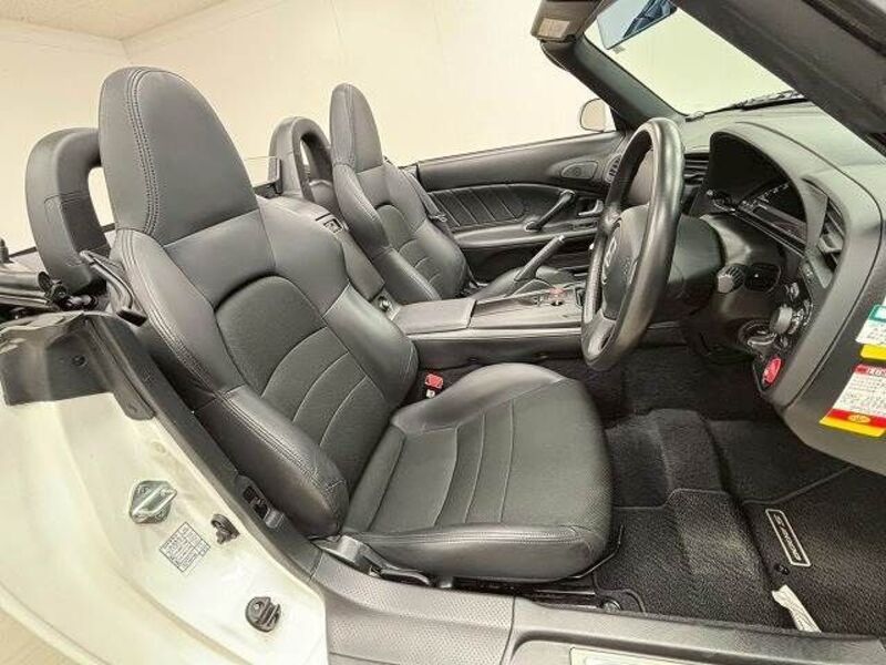 S2000