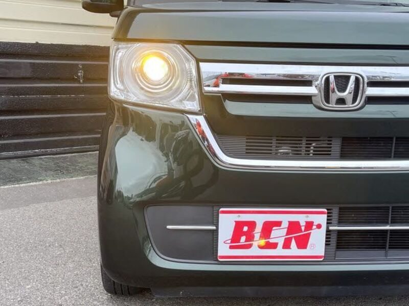 N BOX