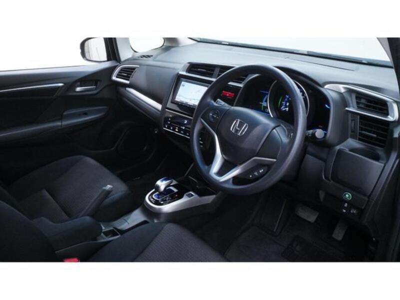 FIT HYBRID