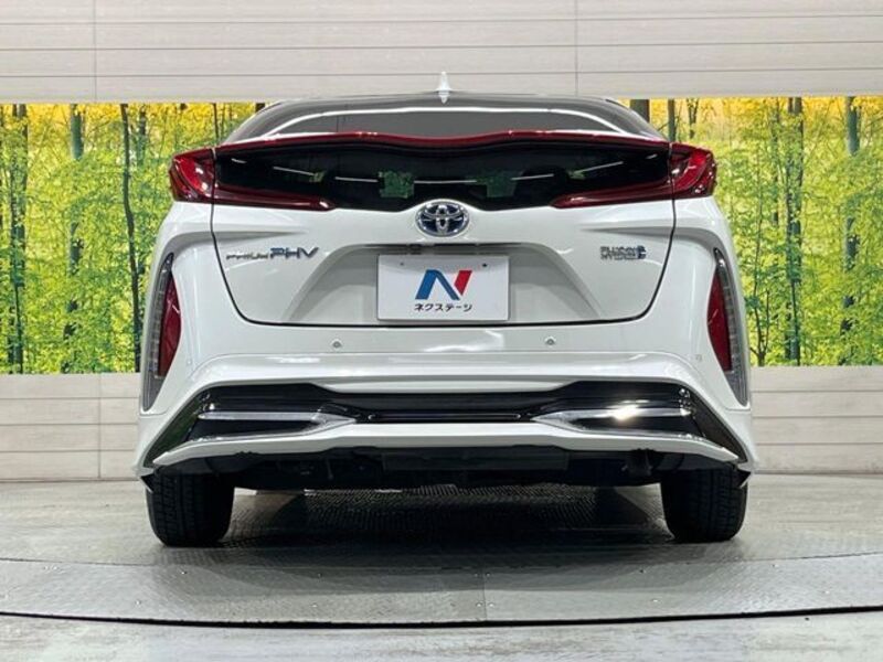 PRIUS PHV
