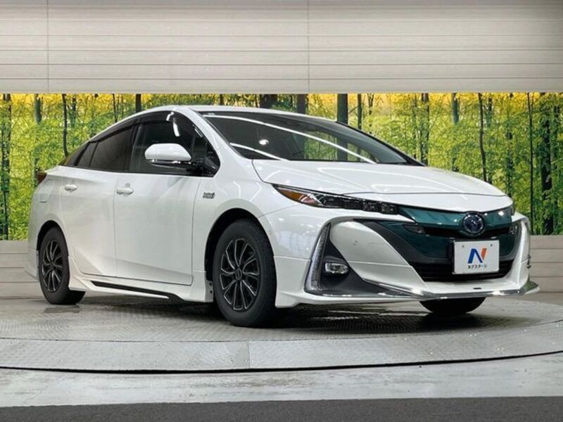 PRIUS PHV