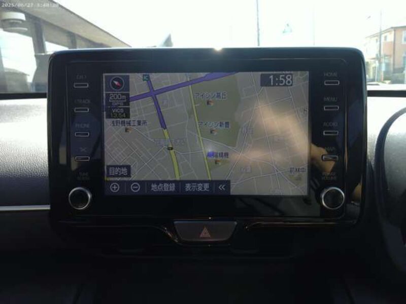 YARIS CROSS