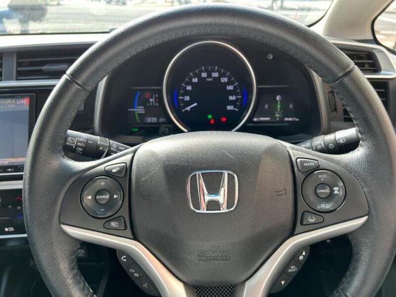 FIT HYBRID