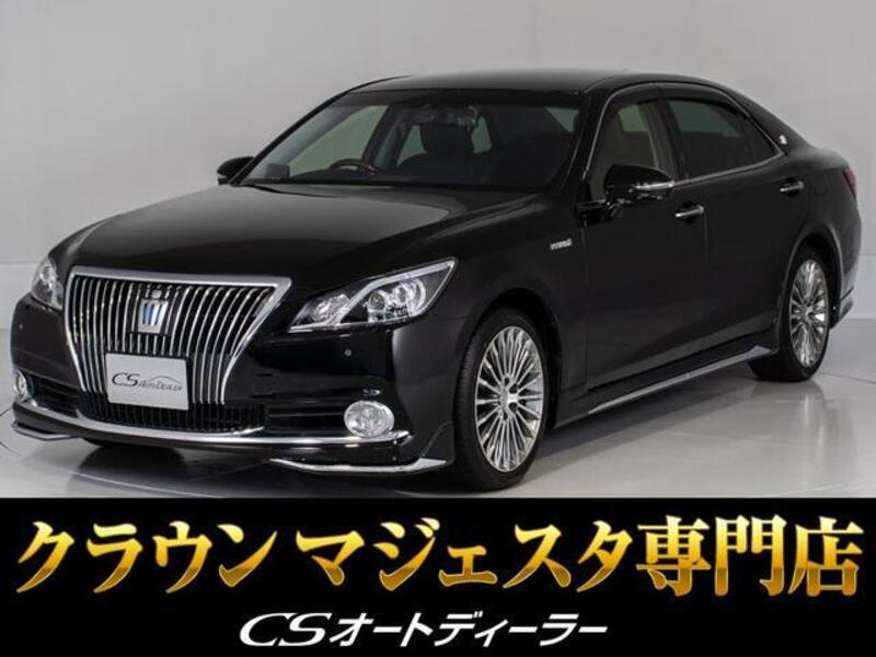 TOYOTA CROWN MAJESTA