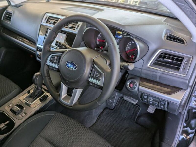 LEGACY OUTBACK