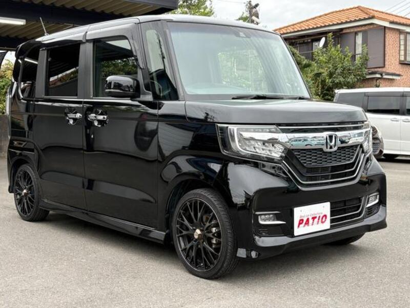 N BOX CUSTOM