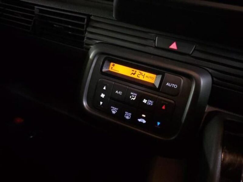 N-VAN