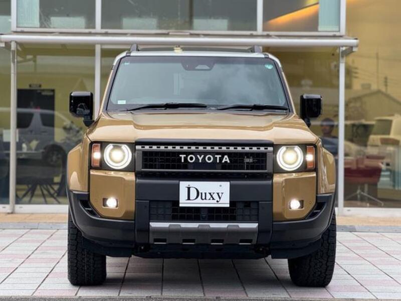 LAND CRUISER 250