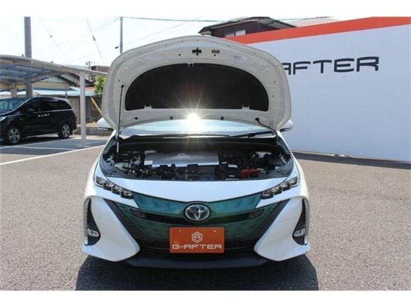 PRIUS PHV