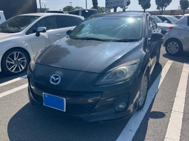 MAZDA AXELA SPORTS