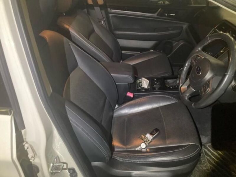 LEGACY OUTBACK